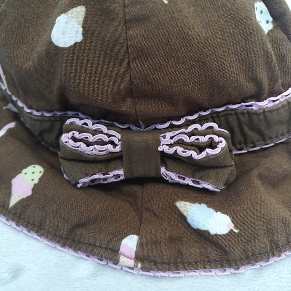 4/$20 Baby girl Gymboree ice cream sunhat 6 months - Picture 6 of 13